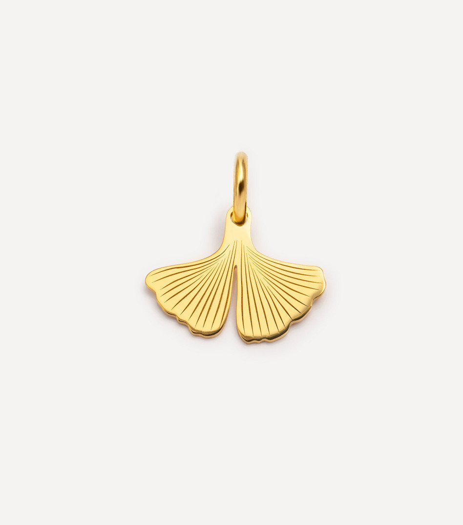 Ginkgo Pendant in Gold