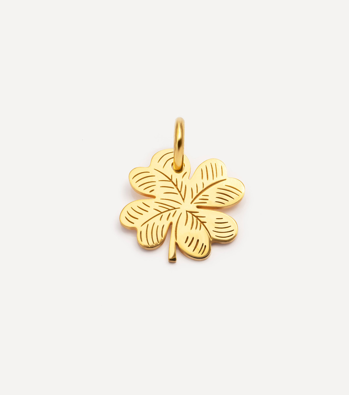 Clover Pendant in Gold