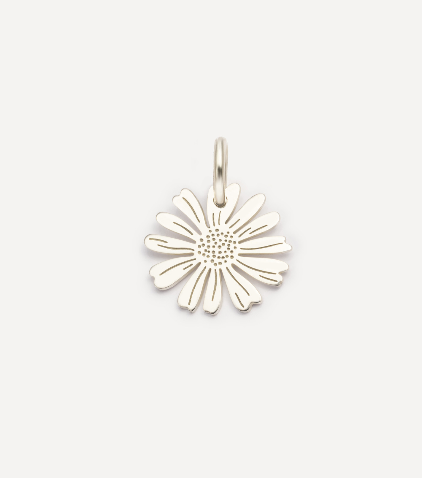 Chamomile Pendant in Silver