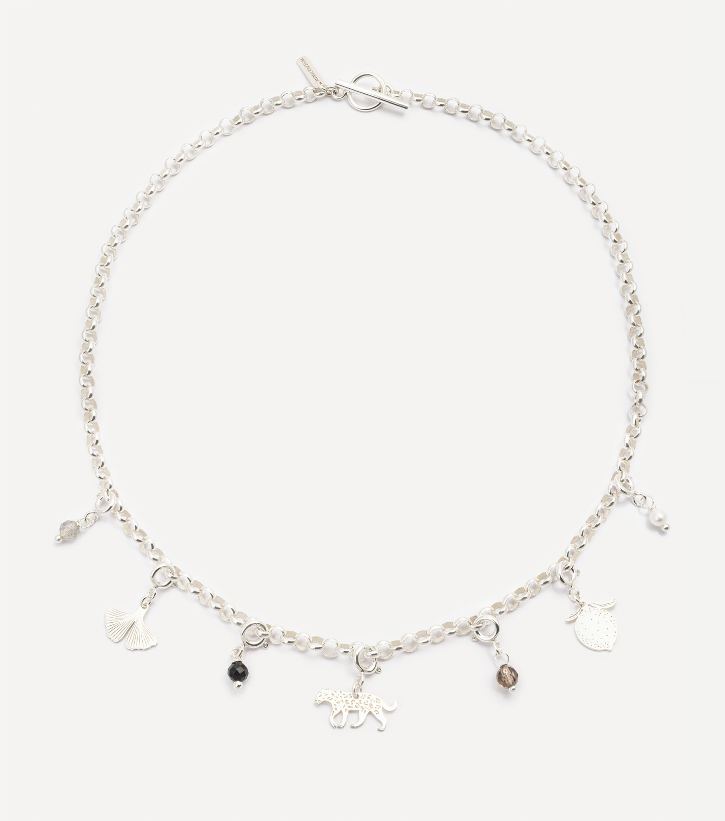 Srebrny naszyjnik z zawieszkami typu charms